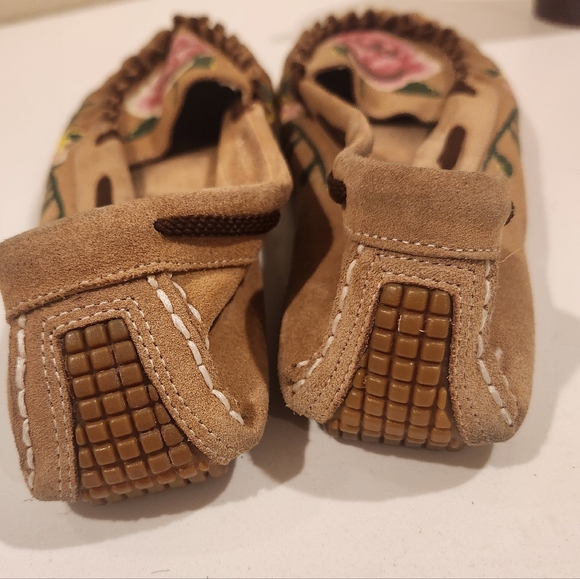 Naughty Monkey Moccasins with Pink Floral Design - Picture 5 of 7